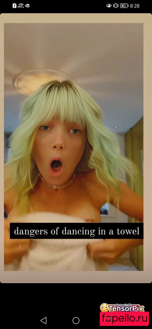 Aurora Mariani / auroraamarianii Onlyfans Photo Gallery 