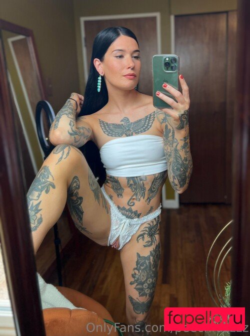 Peechfuzzzz / peechfuzzzzz Onlyfans Photo Gallery 