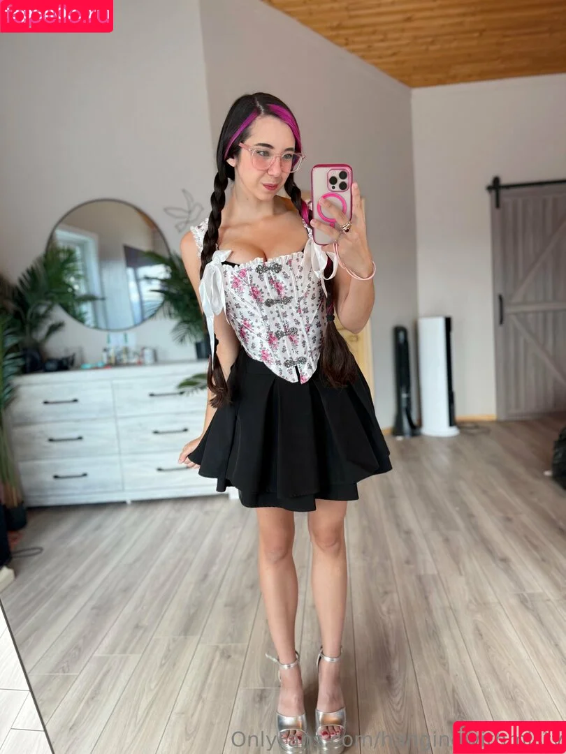 hangingwithmisty Onlyfans Photo Gallery 