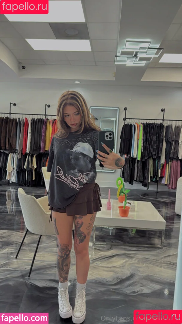 fenix.skye / fenixxxky Onlyfans Photo Gallery 