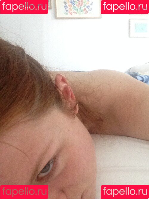 Bonnie Wright / thisisbwright Onlyfans Photo Gallery 