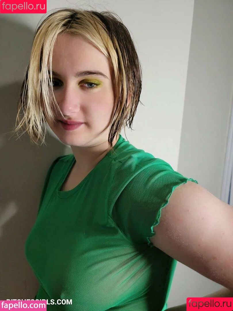 Sydneyqofficial Onlyfans Photo Gallery 