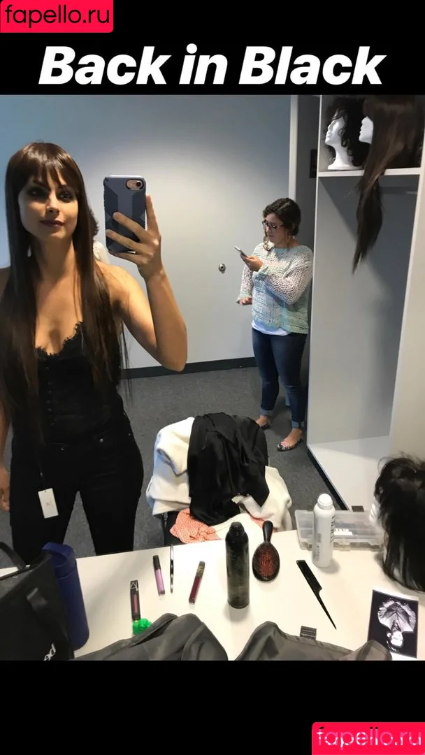 Morena Baccarin / morenabaccarin Onlyfans Photo Gallery 