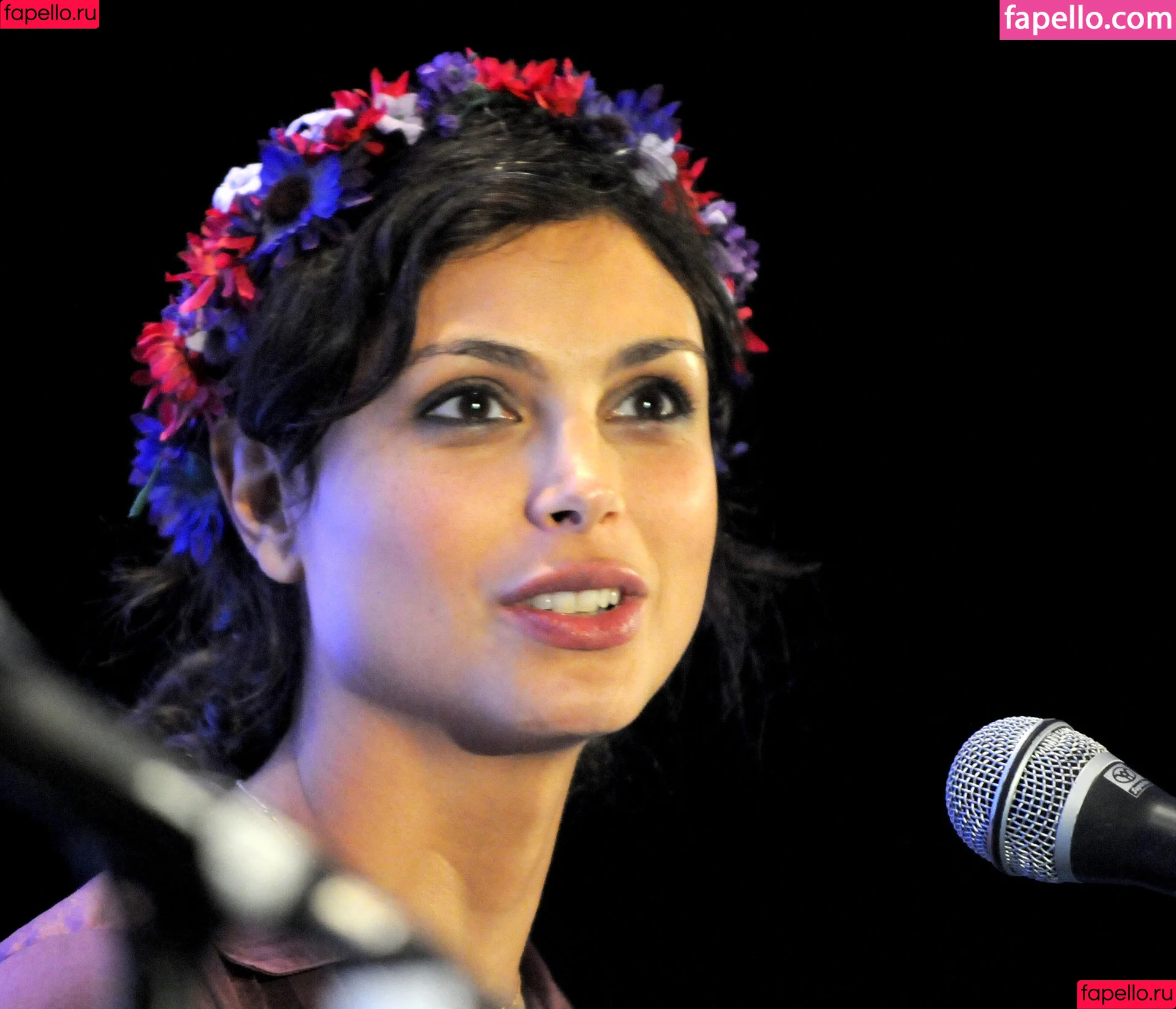 Morena Baccarin / morenabaccarin Onlyfans Photo Gallery 