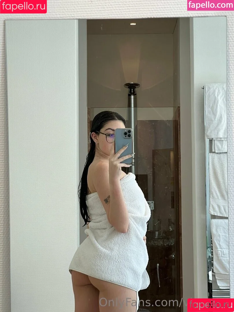 vicmayy / vvictoria.mayy Onlyfans Photo Gallery 