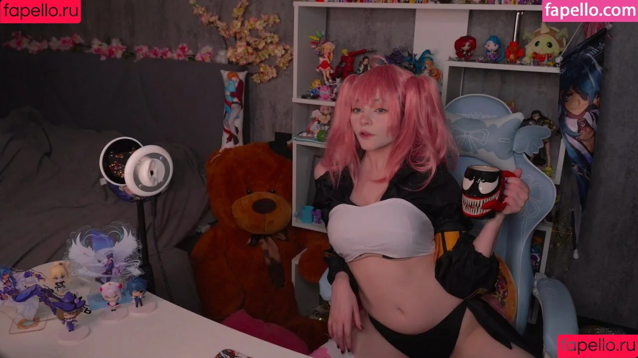 Linaneyeon / neponiru Onlyfans Photo Gallery 