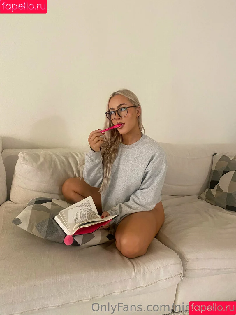 nchristin Onlyfans Photo Gallery 