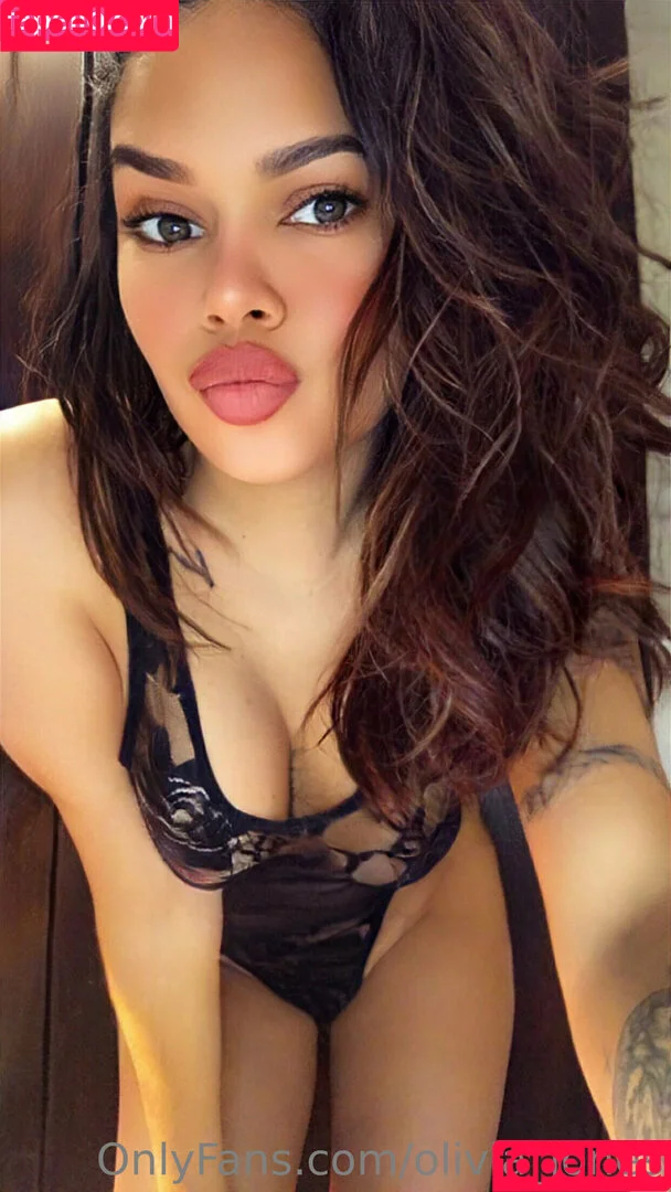 sofia_jones2 / sofia_jones22 Onlyfans Photo Gallery 