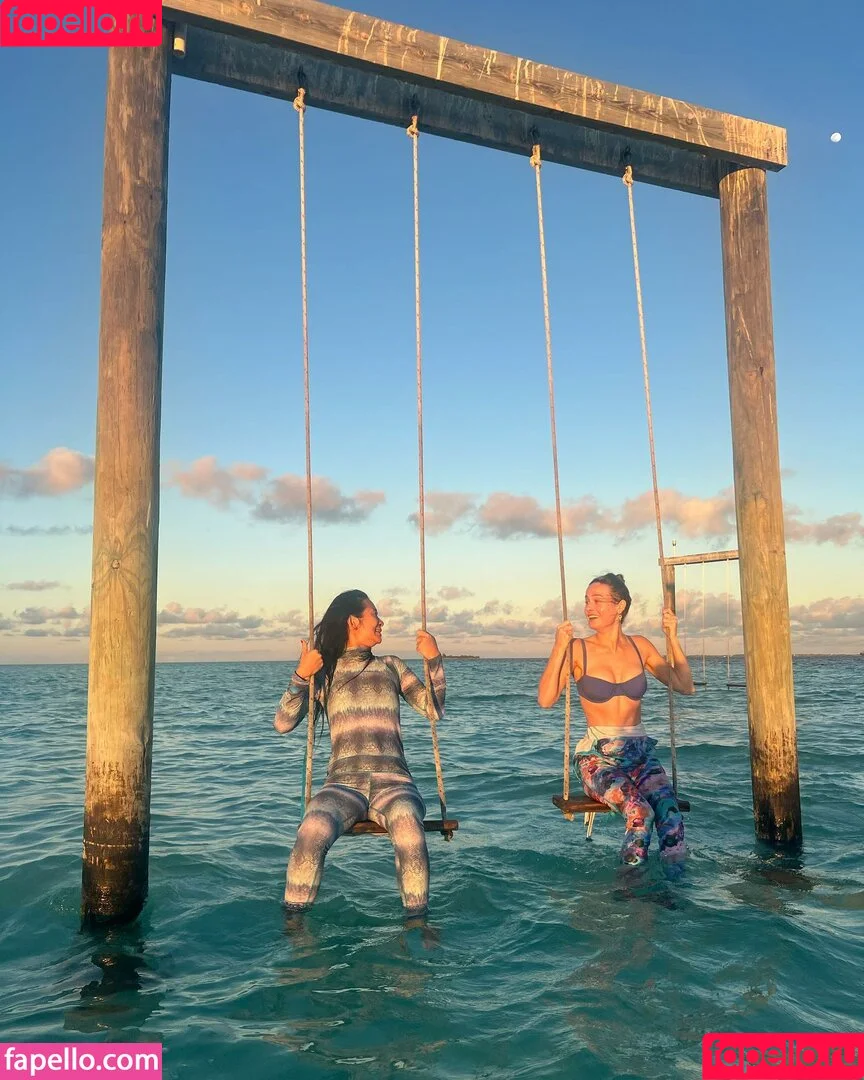 Brie Larson / brielarson Onlyfans Photo Gallery 