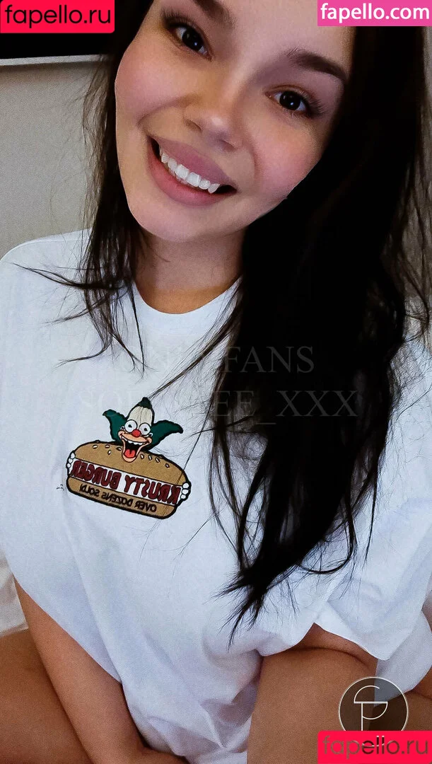 sofialee_xxx_free / sofiaxxlee Onlyfans Photo Gallery 