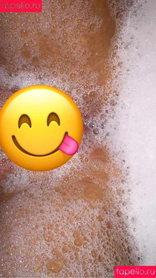 chele26 / rechelemaejulaton Onlyfans Photo Gallery 