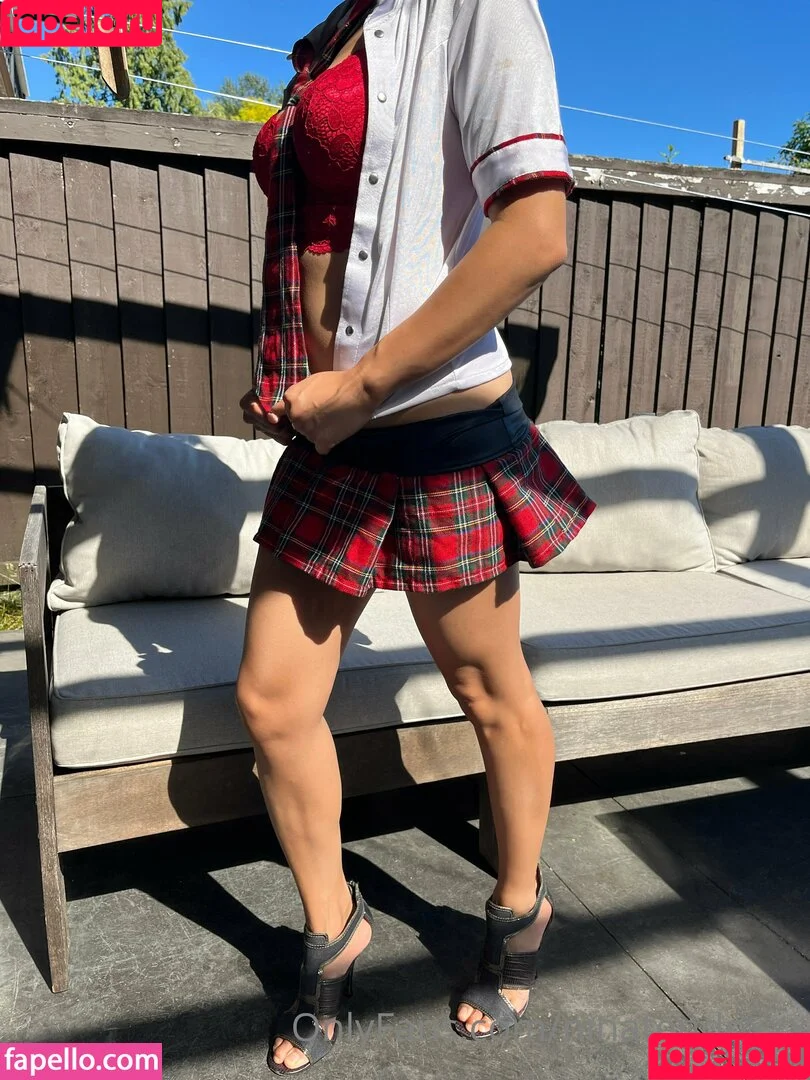 ninatendoxxx Onlyfans Photo Gallery 