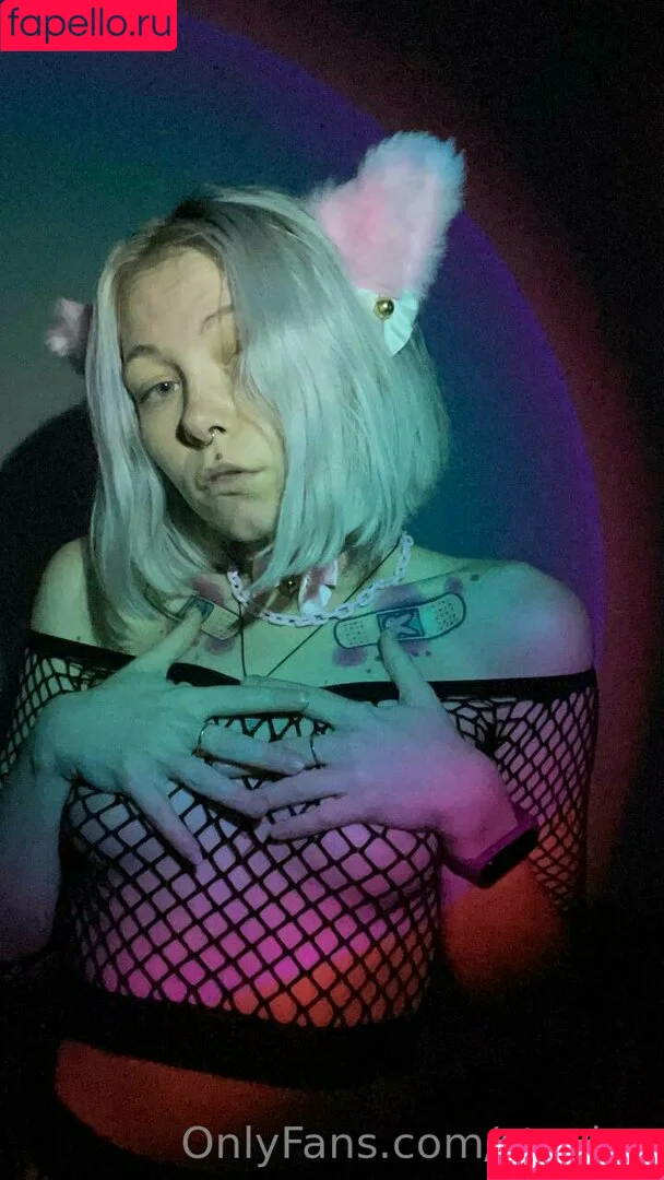 by.strwbrr / strwbrr Onlyfans Photo Gallery 