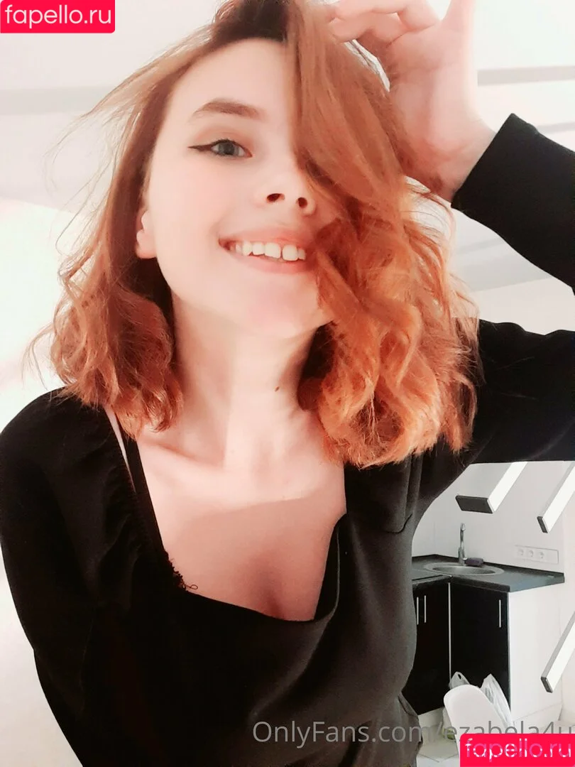 emy_isabel / emy_isabelle Onlyfans Photo Gallery 