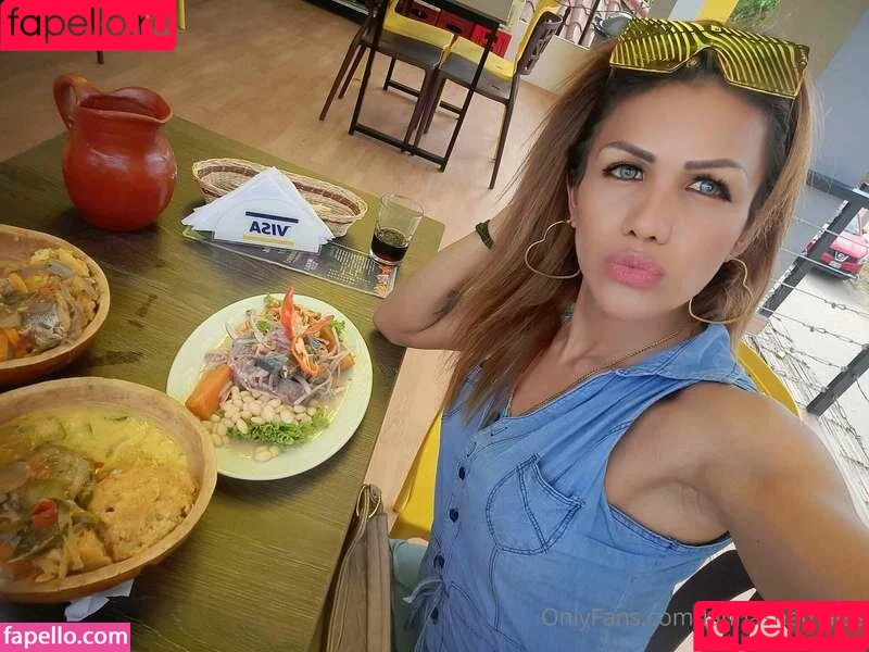 Ivanna Nova / https: / ivannanova / latinashemale Onlyfans Photo Gallery 