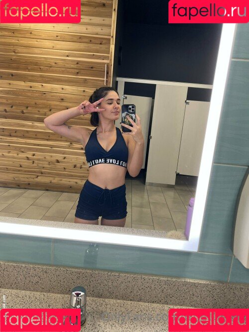 truebadash Onlyfans Photo Gallery 