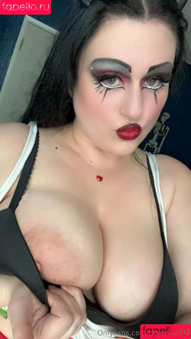cherry6669 Onlyfans Photo Gallery 