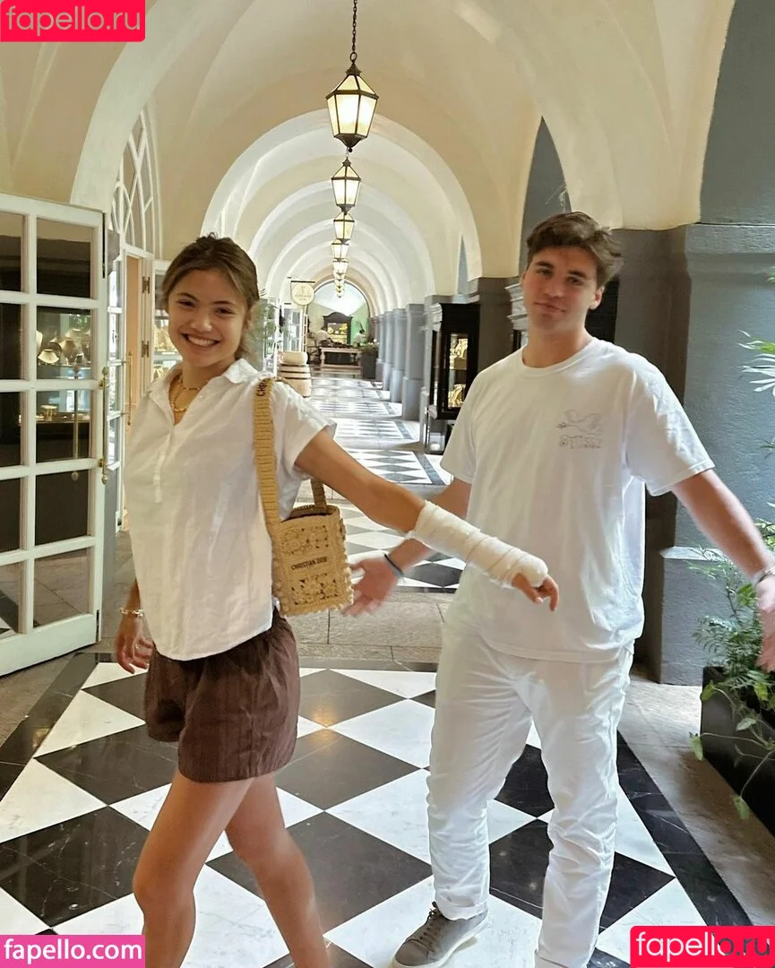 Emma Raducanu / EmmaRaducanu / https: Onlyfans Photo Gallery 