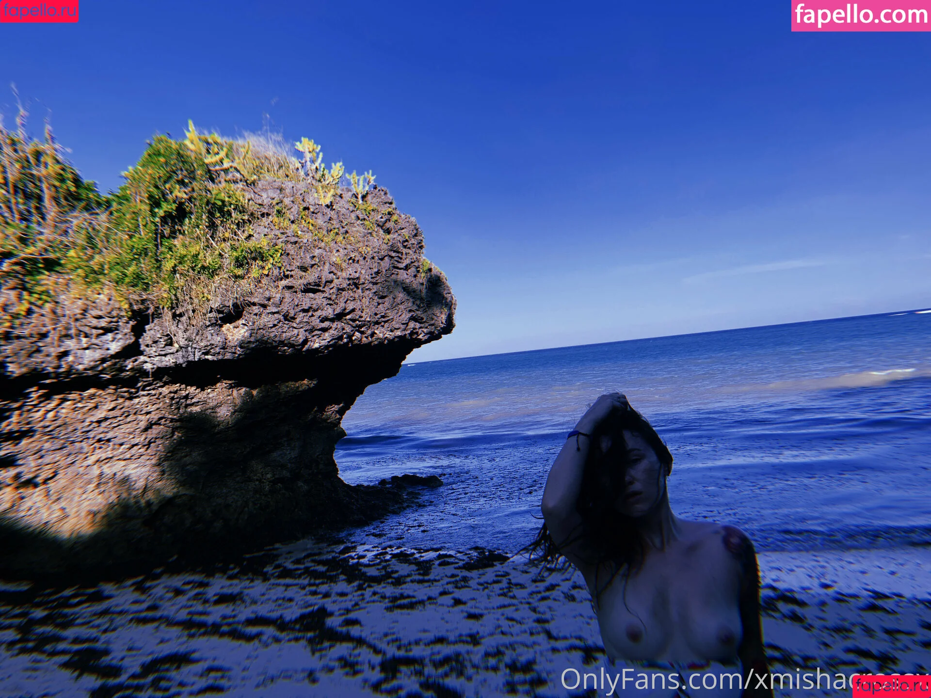 mishacross_x / xmishacrossx Onlyfans Photo Gallery 