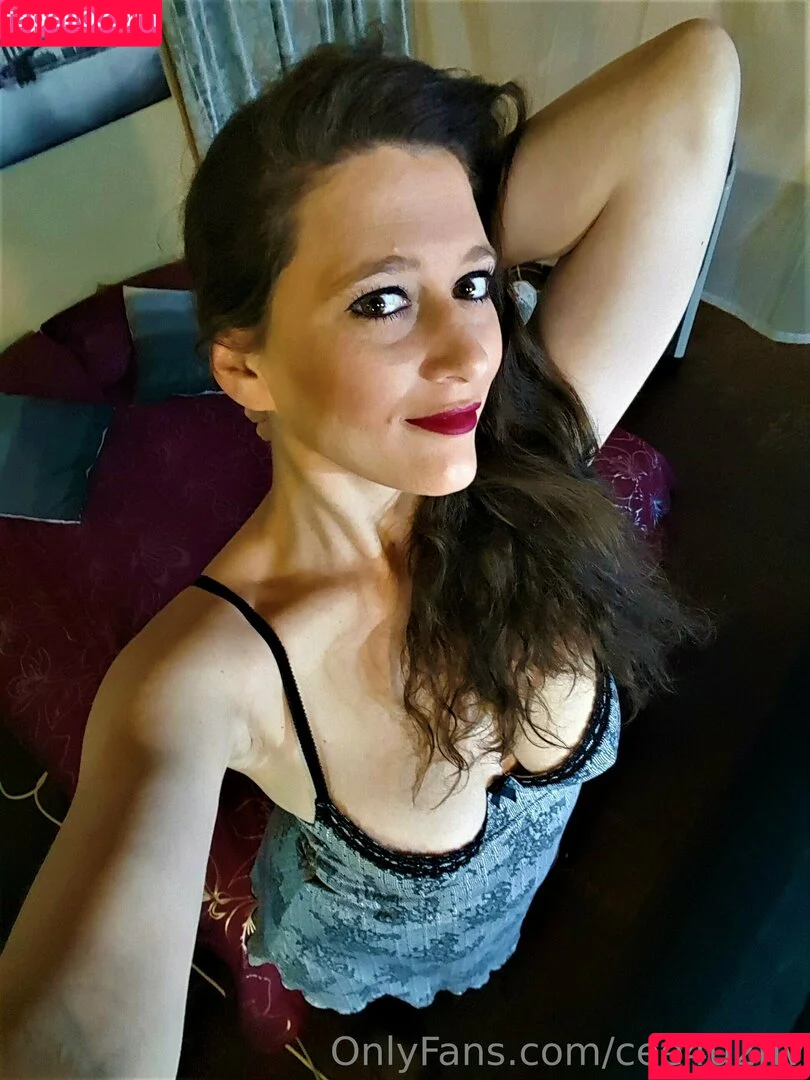 cee4u2nv Onlyfans Photo Gallery 