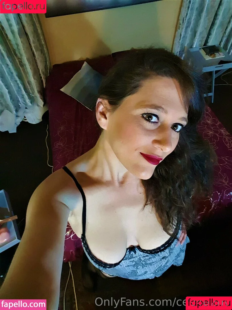 cee4u2nv Onlyfans Photo Gallery 