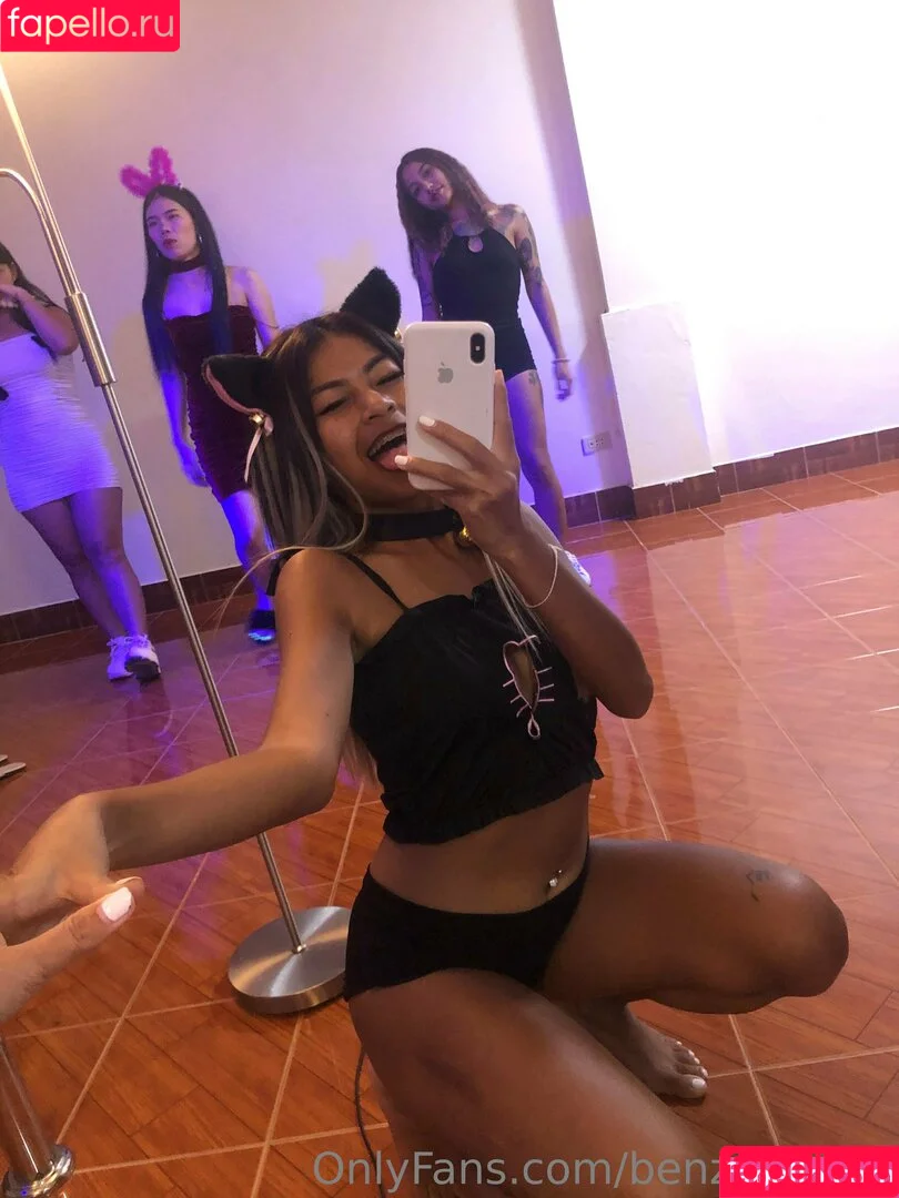 Benz_on_toast / benzontoast / https: Onlyfans Photo Gallery 