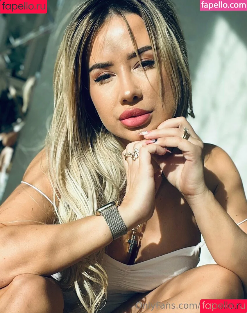 atatteredcanvas / sorianna Onlyfans Photo Gallery 