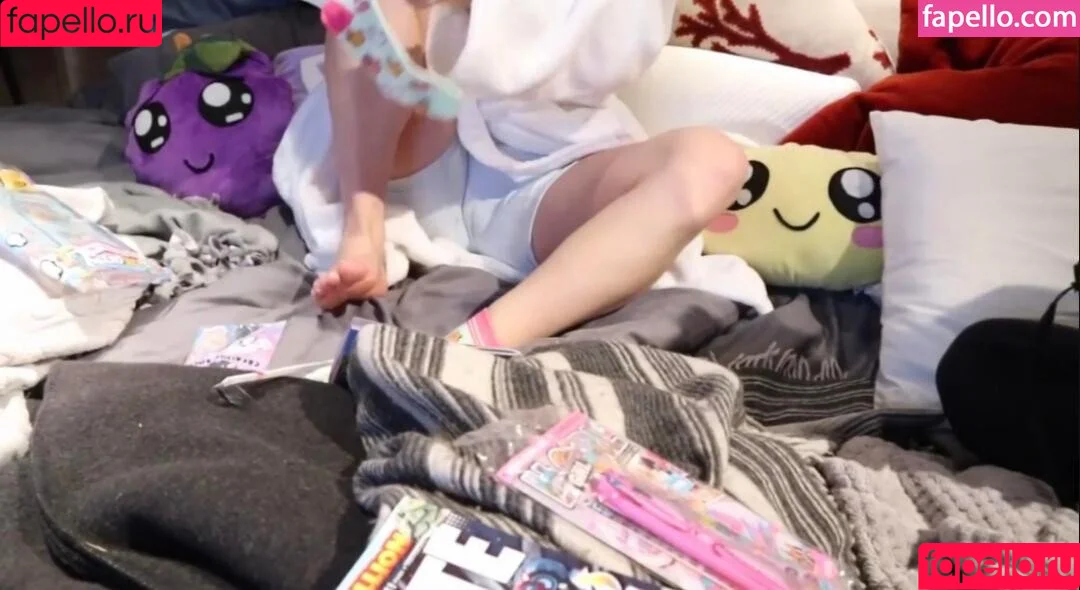 Loserfruit / brattykayla Onlyfans Photo Gallery 