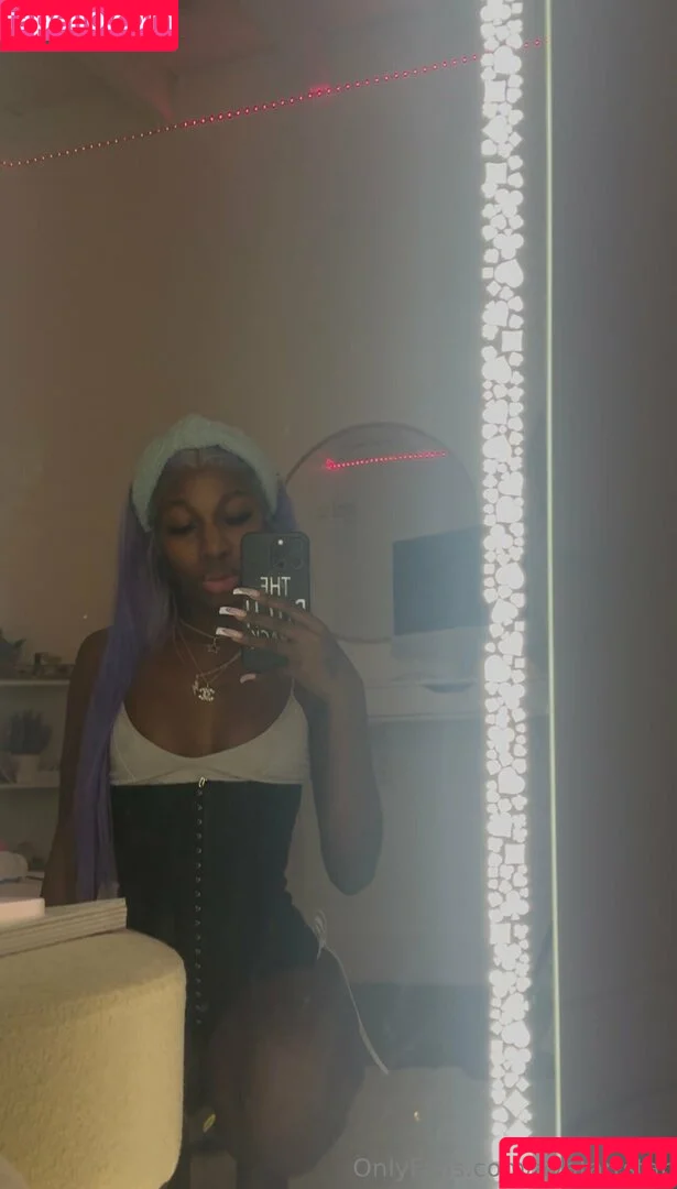 starmunii Onlyfans Photo Gallery 