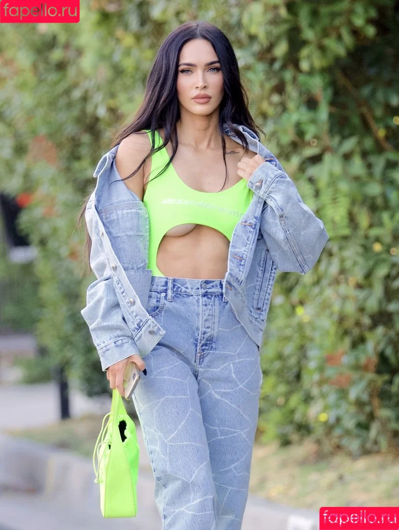 Megan Fox / fatmeganfox / meganfox Onlyfans Photo Gallery 