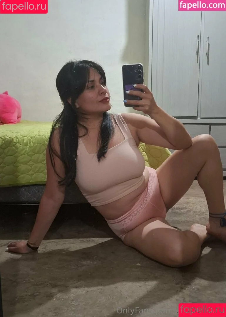 astridccollins / astridcollins Onlyfans Photo Gallery 