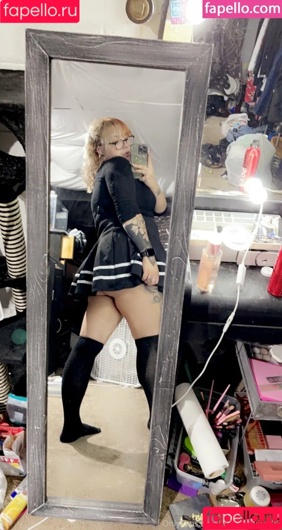 thatonewitch98 Onlyfans Photo Gallery 