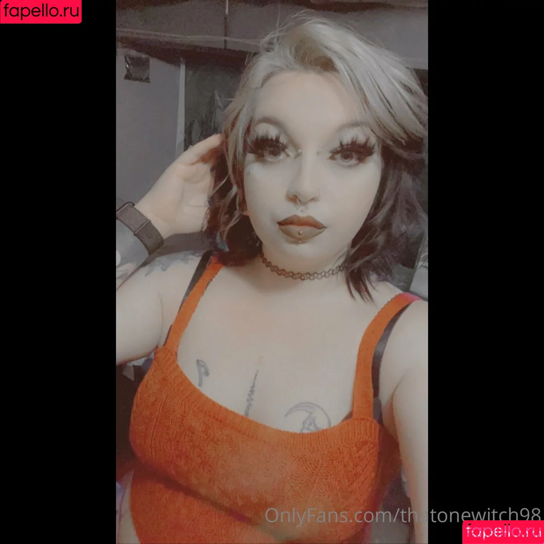 thatonewitch98 Onlyfans Photo Gallery 