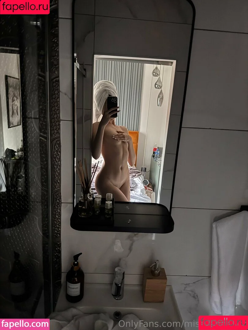 missyacpl / missyangelicc Onlyfans Photo Gallery 