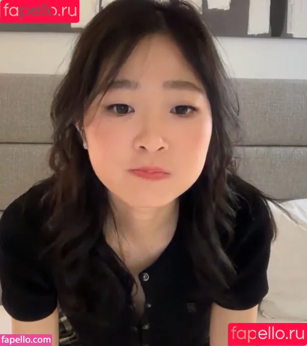 Cozykorean / cozy.games Onlyfans Photo Gallery 