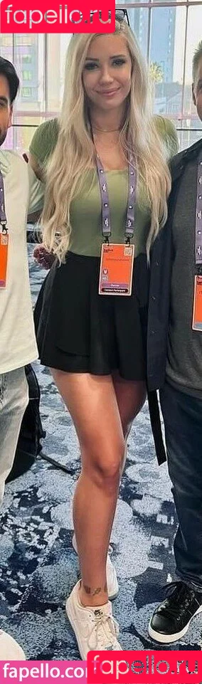 Alanah Pearce / charalanahzard Onlyfans Photo Gallery 