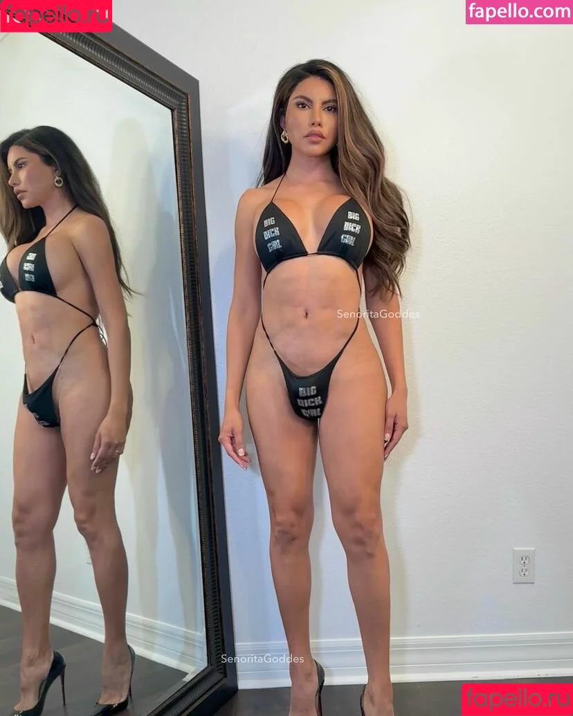 Senorita Goddes / https: / senoritagoddes / senoritagoddess Onlyfans Photo Gallery 