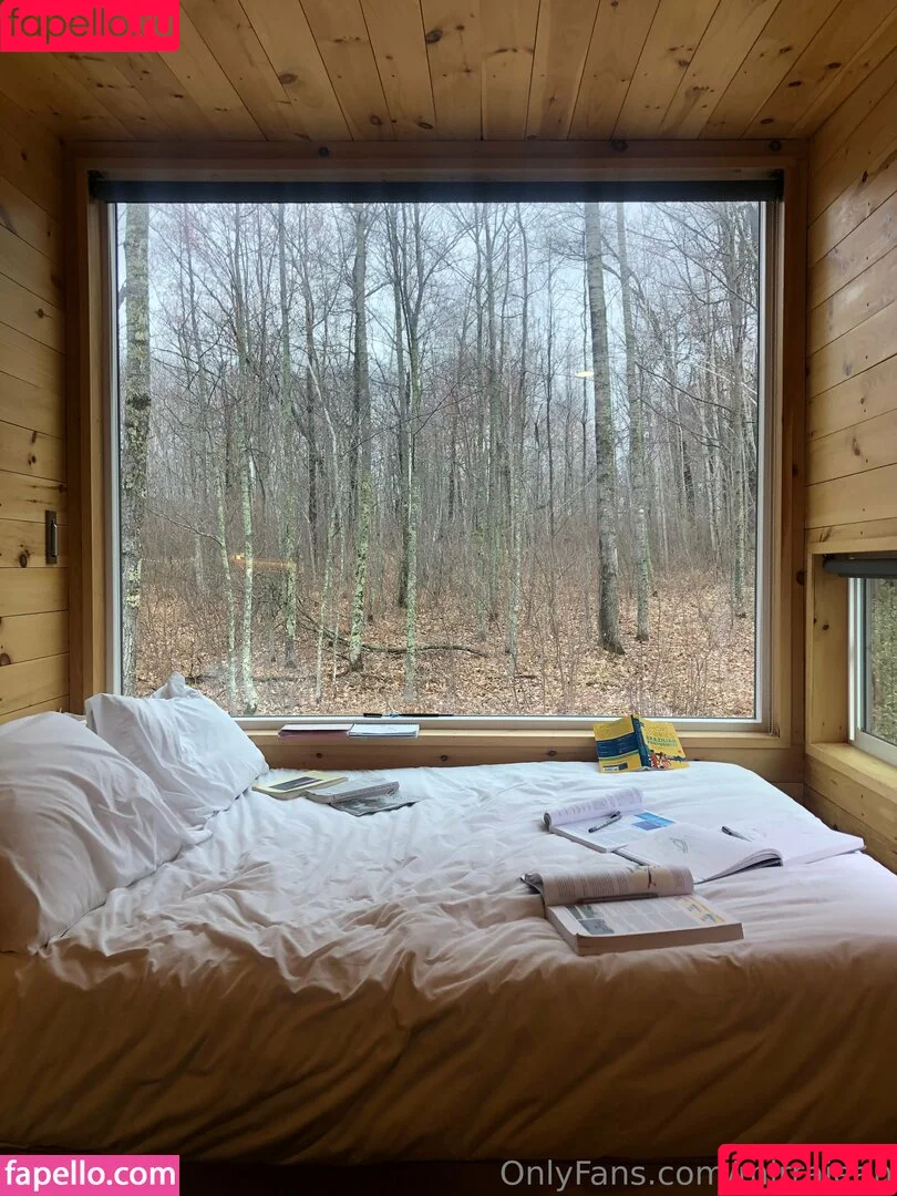 mirrajean Onlyfans Photo Gallery 