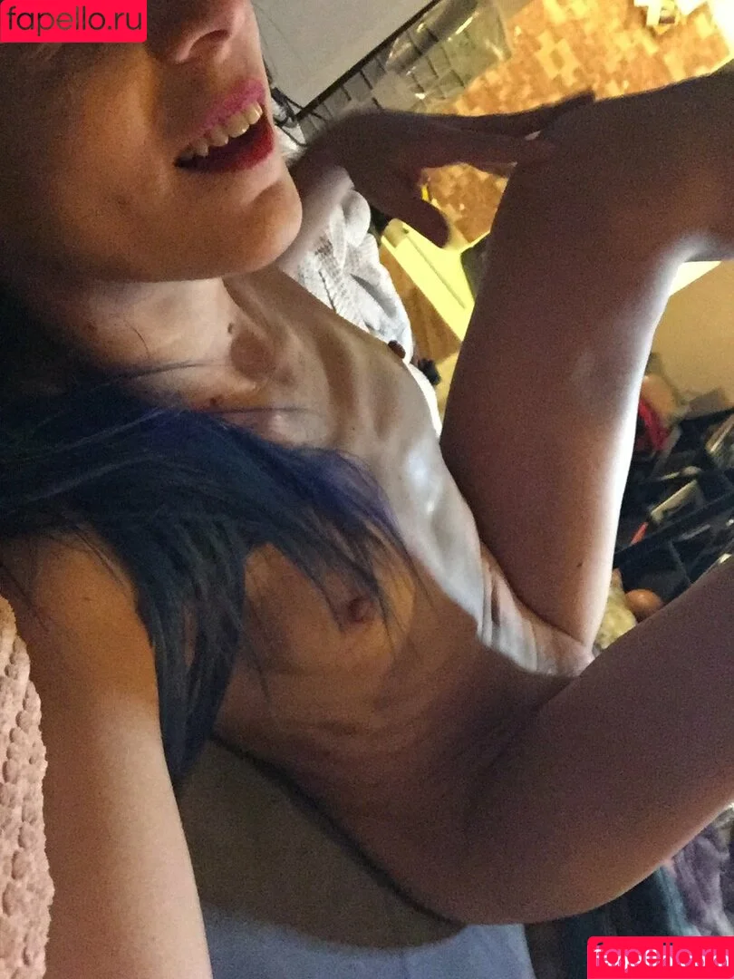 MaviSese / Turkish Twitch Streamer / mavisese_ Onlyfans Photo Gallery 