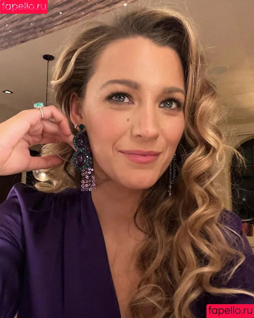 Blake Lively / BlakeLivelyOfficial / blakelively Onlyfans Photo Gallery 