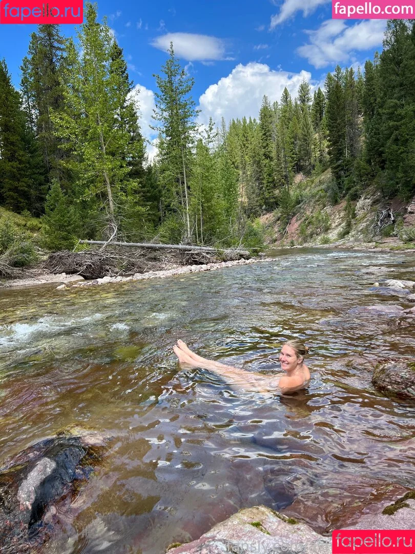 ashleylanexxx / priebusss Onlyfans Photo Gallery 