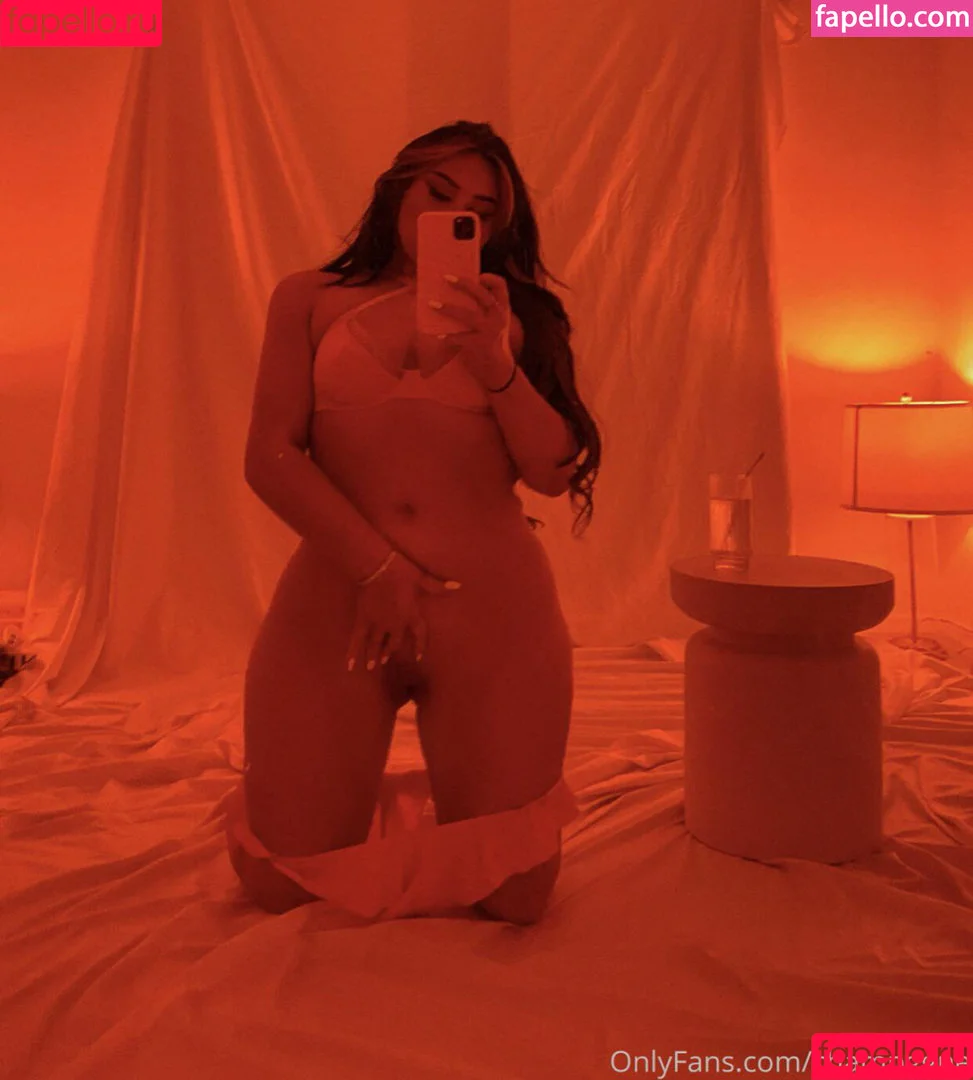 Champagne / champagnepapi / champggne Onlyfans Photo Gallery 