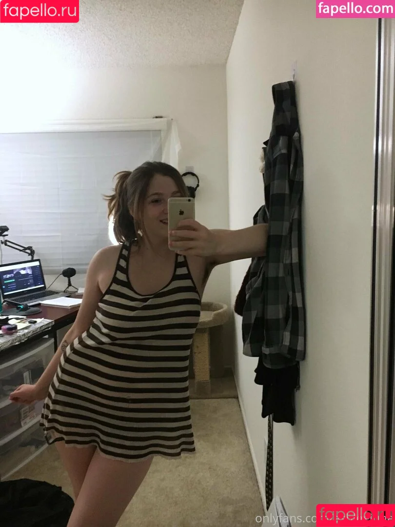 ashleejune Onlyfans Photo Gallery 