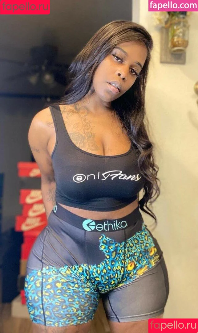 BaeFromHouston / baefromhouston1 Onlyfans Photo Gallery 