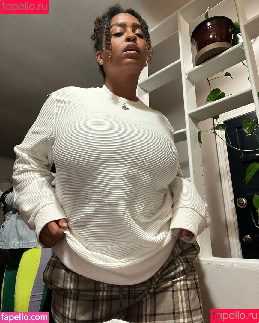 Professor_gaia / TheProfessorGAIA Onlyfans Photo Gallery 