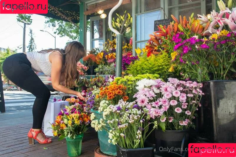 Celeste Belle / celestebellexo Onlyfans Photo Gallery 