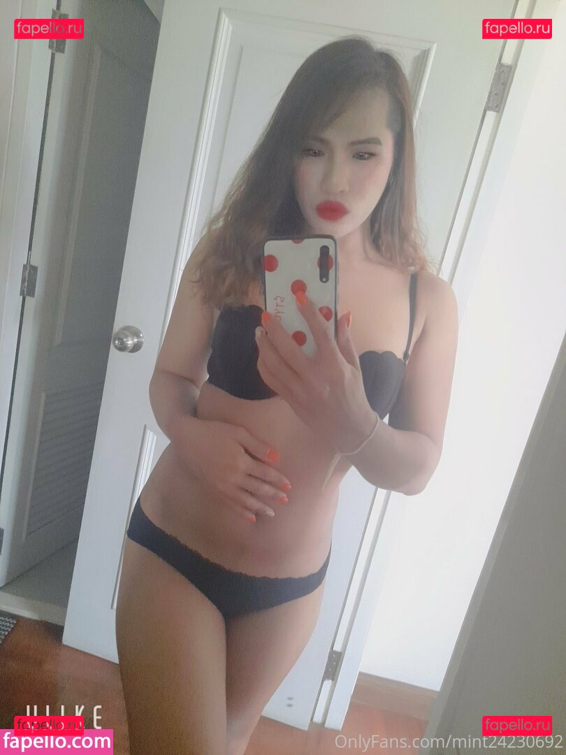 mint24230694 / mintchoco2406 Onlyfans Photo Gallery 