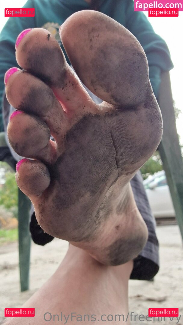 freenirvy / vxrify Onlyfans Photo Gallery 