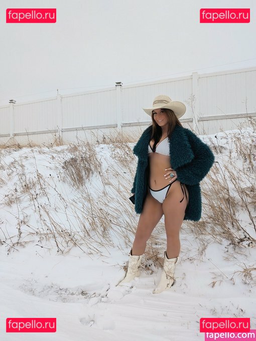 https: / thekendrajames / thepunchyhoe Onlyfans Photo Gallery 