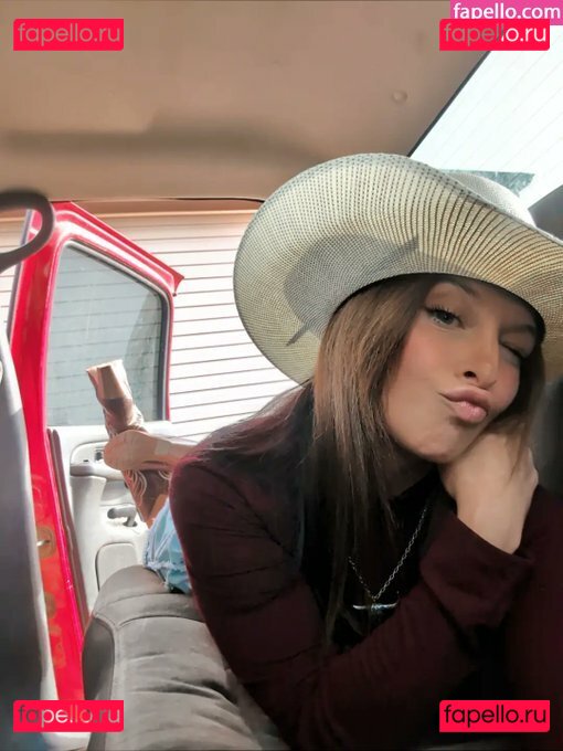 https: / thekendrajames / thepunchyhoe Onlyfans Photo Gallery 